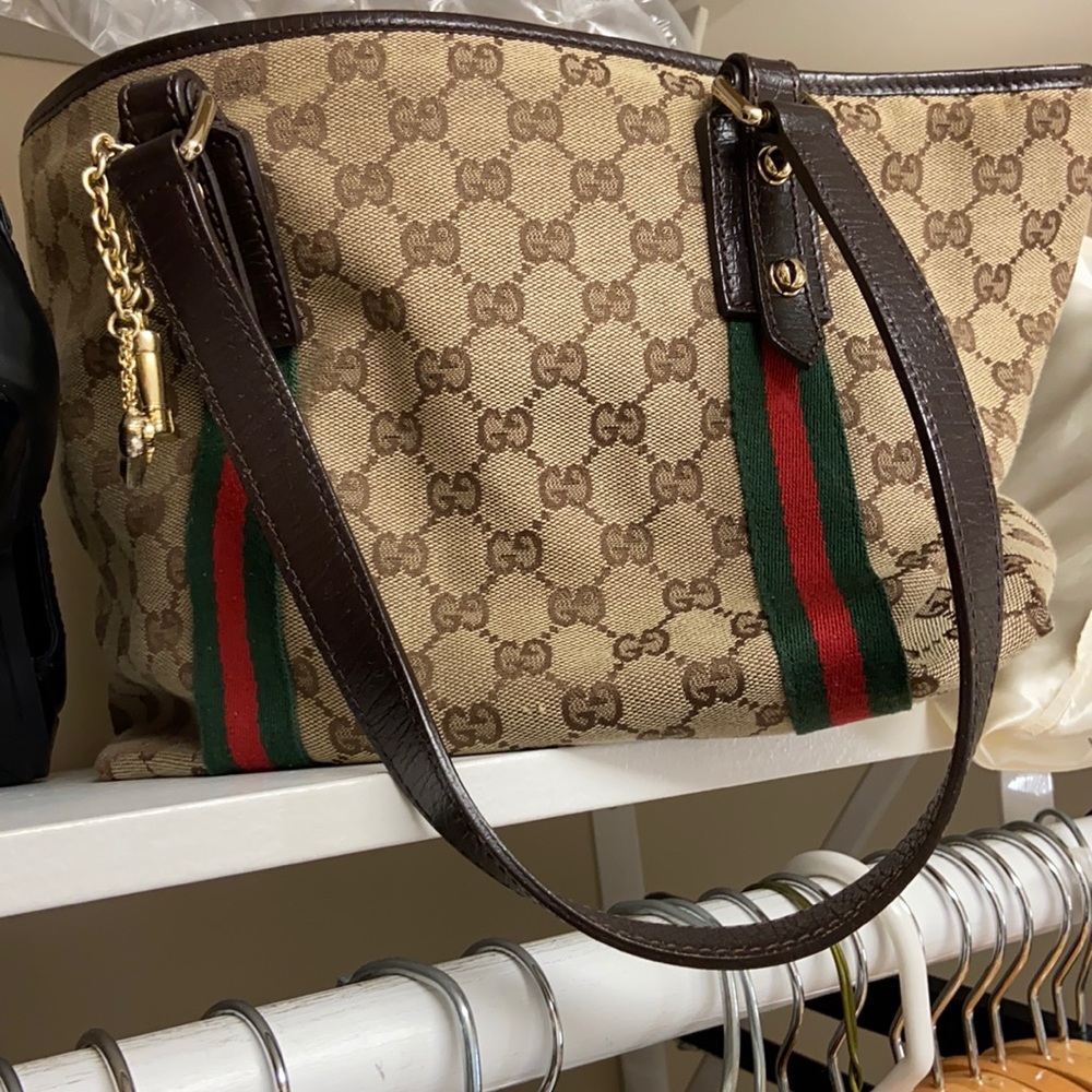 Vintage Gucci original dust bag included.